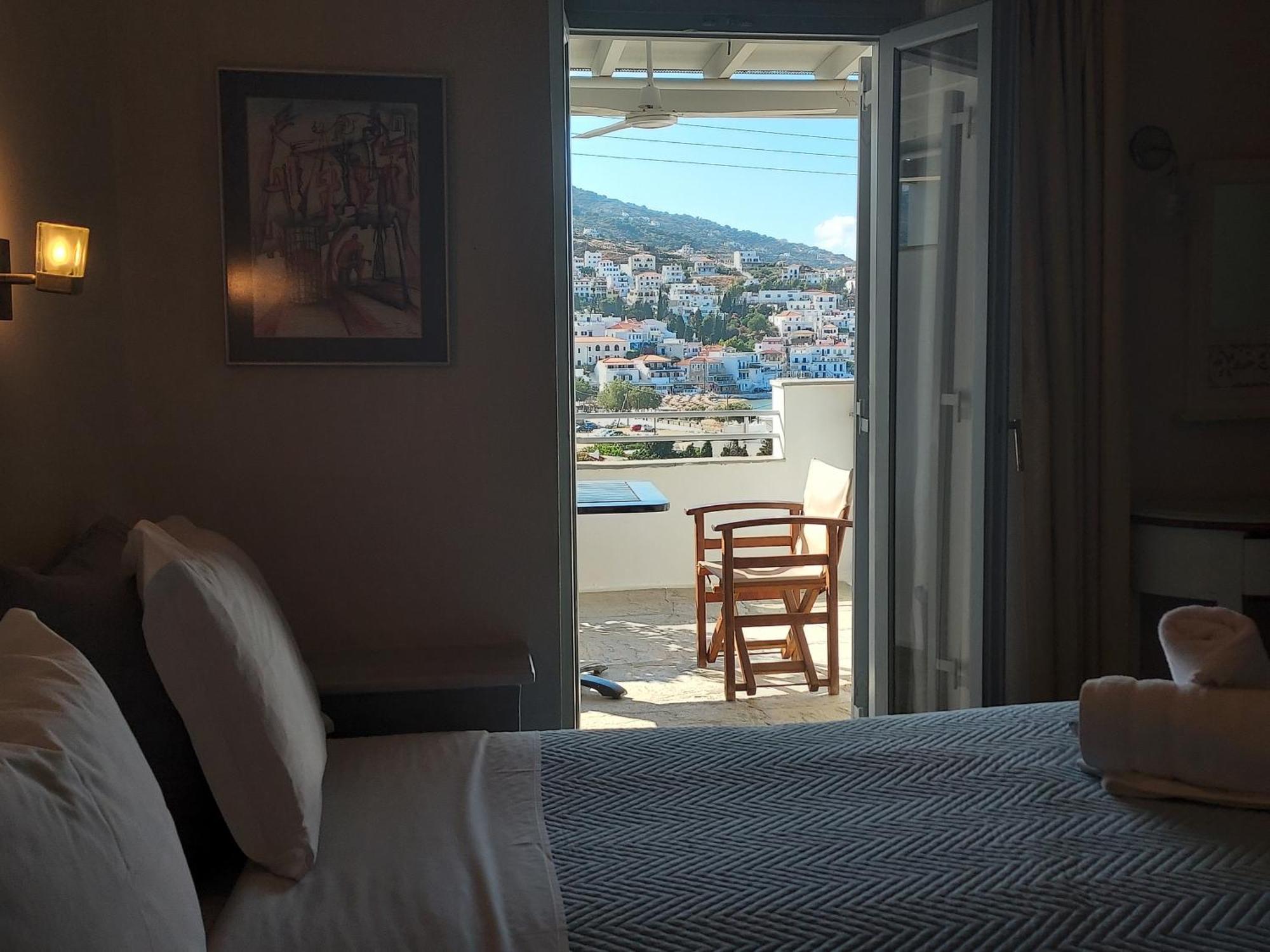 Villa Arni Andros - Βίλα Αρνη Batsi  Bilik gambar