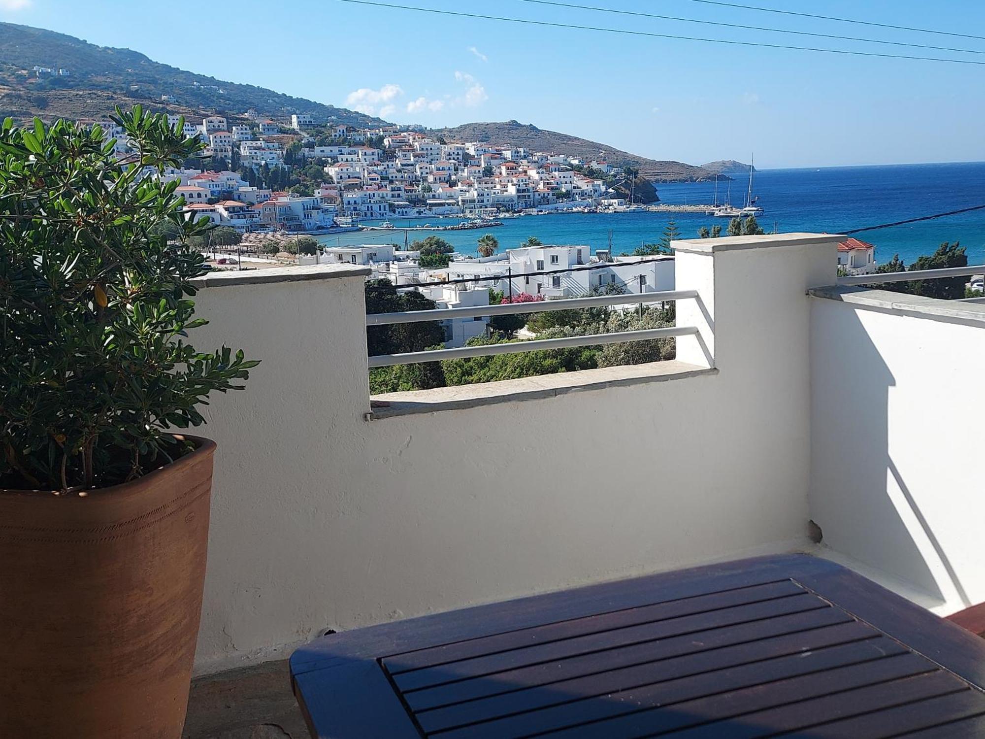 Villa Arni Andros - Βίλα Αρνη Batsi  Bilik gambar