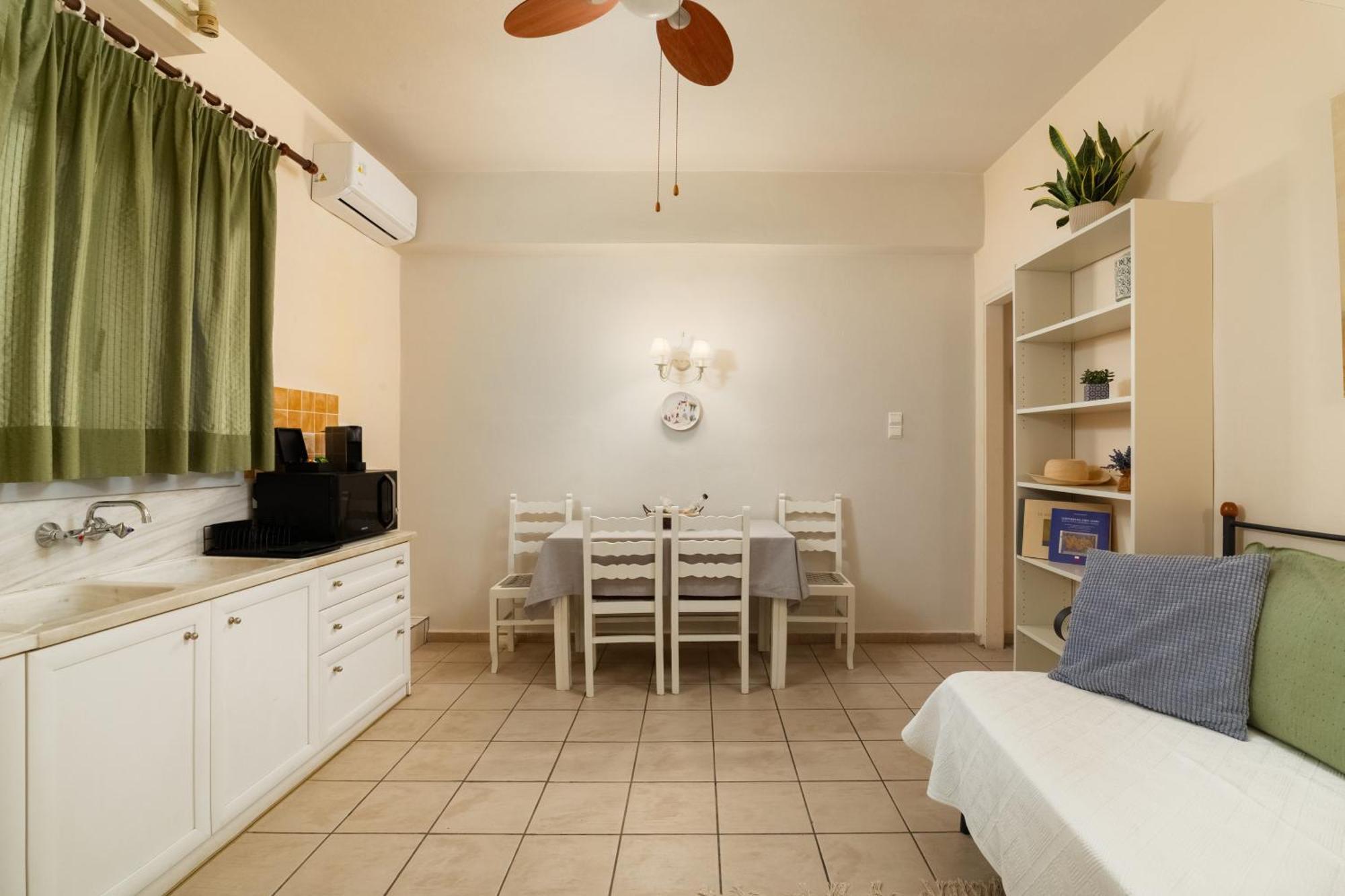 Villa Arni Andros - Βίλα Αρνη Batsi  Luaran gambar