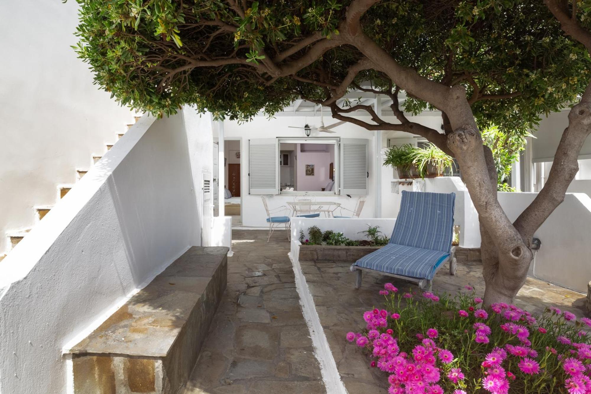 Villa Arni Andros - Βίλα Αρνη Batsi  Bilik gambar